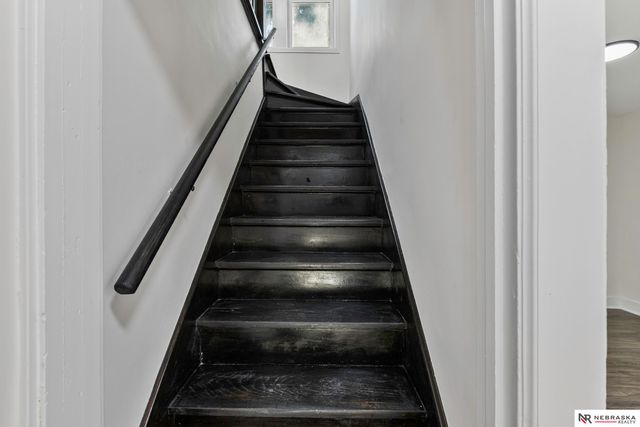 7102 N 24th Street, Omaha, NE 68112