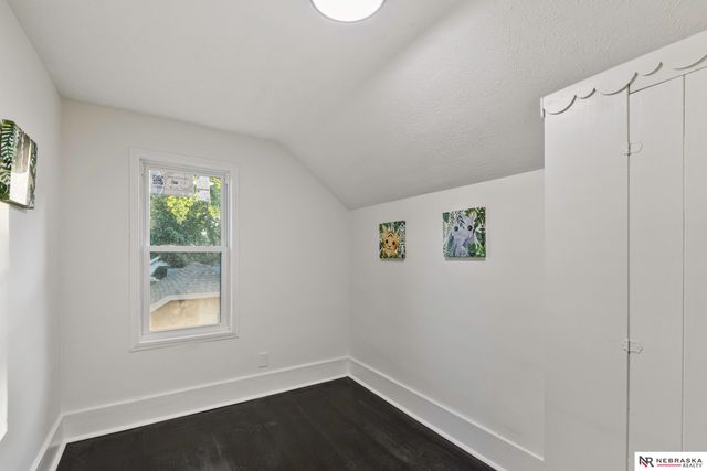 7102 N 24th Street, Omaha, NE 68112