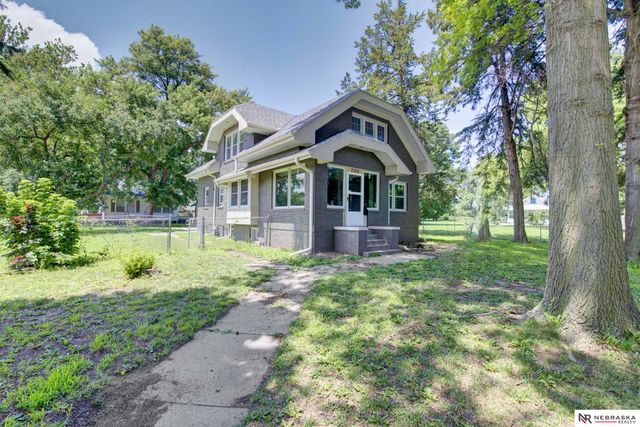 7102 N 24th Street, Omaha, NE 68112