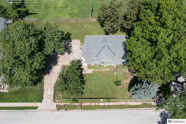 7102 N 24th Street, Omaha, NE 68112