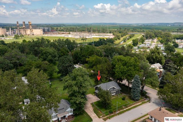 7102 N 24th Street, Omaha, NE 68112