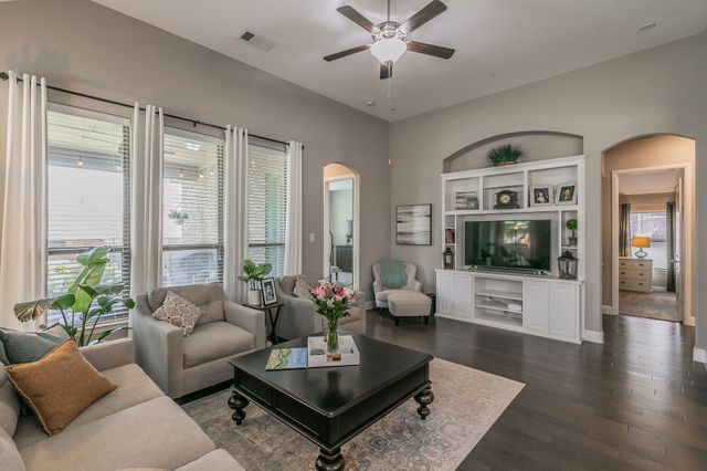 14804 Cedar Flat Way, Fort Worth, TX 76262