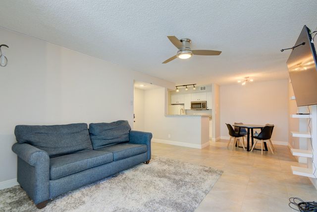 2900 S University Drive 9104, Davie, FL 33328