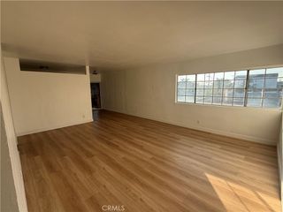 212 W 84TH ST, Los Angeles, CA 90003