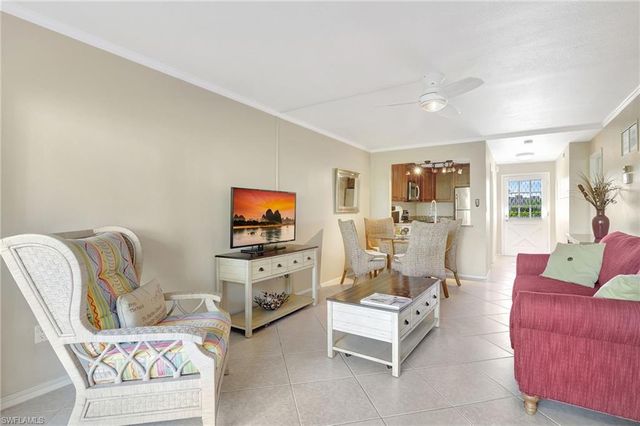 750 MOORING LINE DR 105, Naples, FL 34102