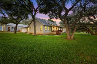 208 Willet DR, Buda, TX 78610