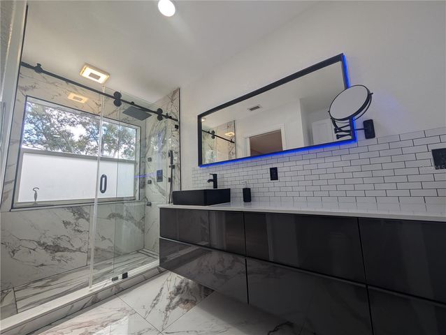 4321 DEERMONT CIRCLE, Tampa, FL 33624