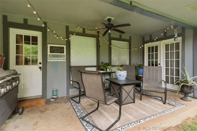 504 W 32nd Place, Sand Springs, OK 74063