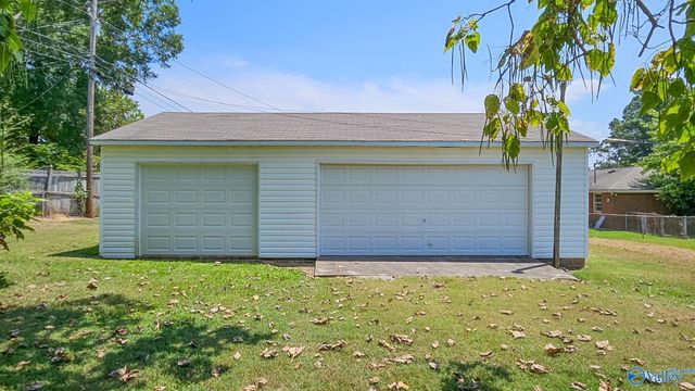 107 Virginia Drive, Athens, AL 35611