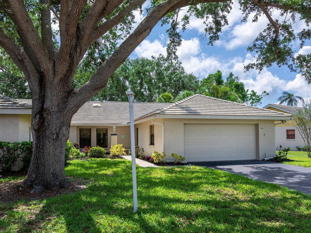 114 SOUTHAMPTON PLACE N 237, Venice, FL 34293