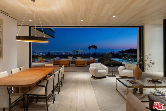 1210 Laurel Way, Beverly Hills, CA 90210