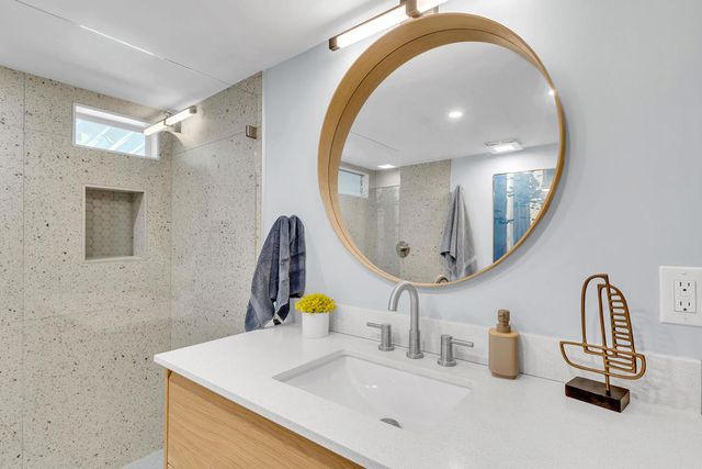 69 Nile Street, Palm Springs, CA 92264