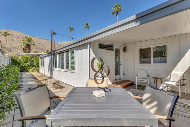 69 Nile Street, Palm Springs, CA 92264