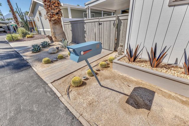 69 Nile Street, Palm Springs, CA 92264