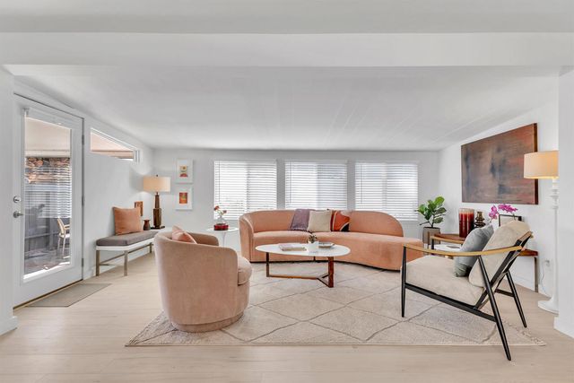 69 Nile Street, Palm Springs, CA 92264