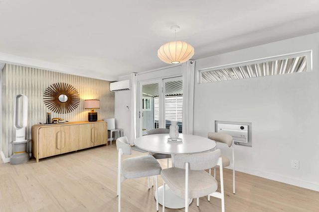 69 Nile Street, Palm Springs, CA 92264