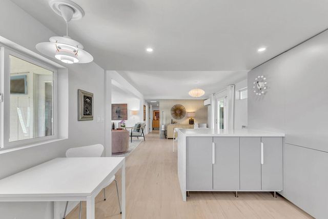 69 Nile Street, Palm Springs, CA 92264