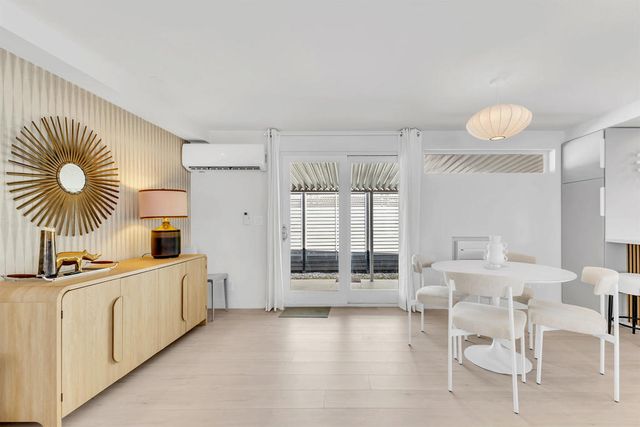 69 Nile Street, Palm Springs, CA 92264