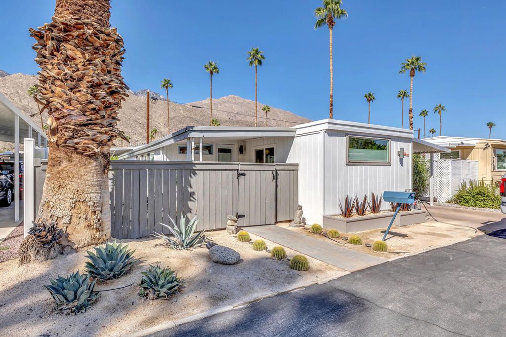 69 Nile Street, Palm Springs, CA 92264