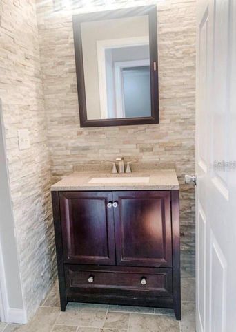 501 KNIGHTS RUN AVENUE 2215, Tampa, FL 33602