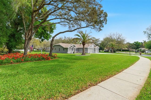 18143 WINDING OAKS BOULEVARD, Hudson, FL 34667