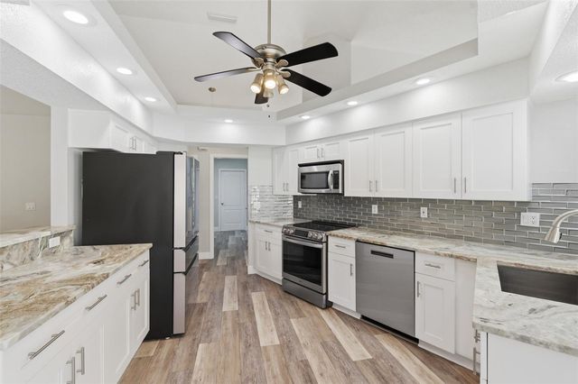 18143 WINDING OAKS BOULEVARD, Hudson, FL 34667