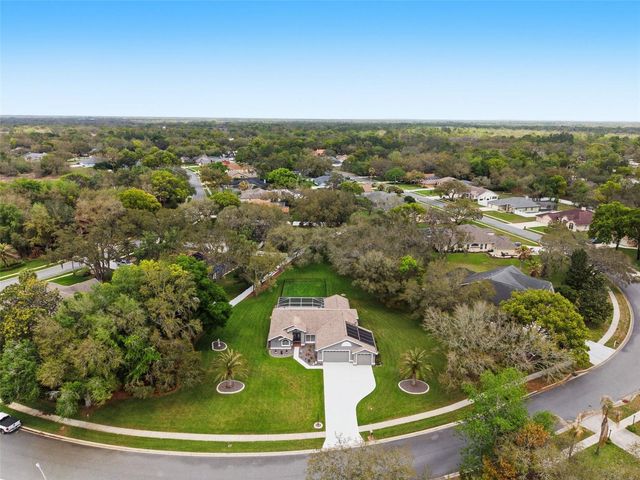 18143 WINDING OAKS BOULEVARD, Hudson, FL 34667