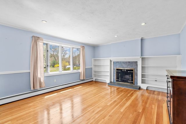 12 Helen Drive, Marlborough, MA 01752