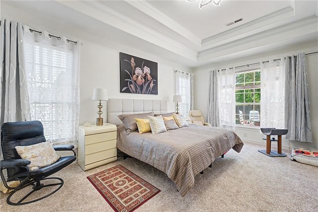 1218 NE Waverly Way, Bentonville, AR 72712