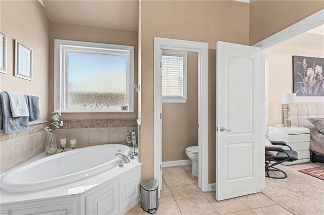 1218 NE Waverly Way, Bentonville, AR 72712