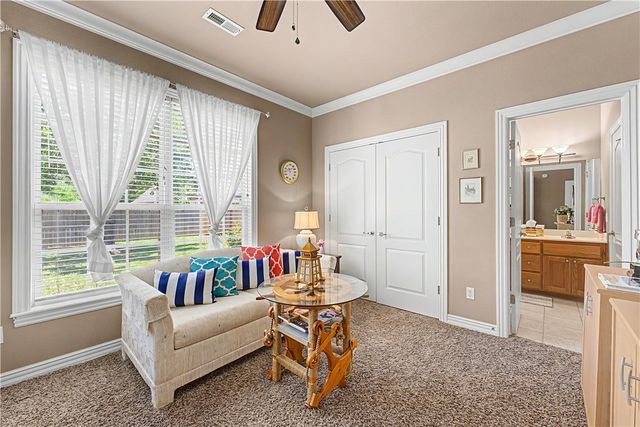 1218 NE Waverly Way, Bentonville, AR 72712