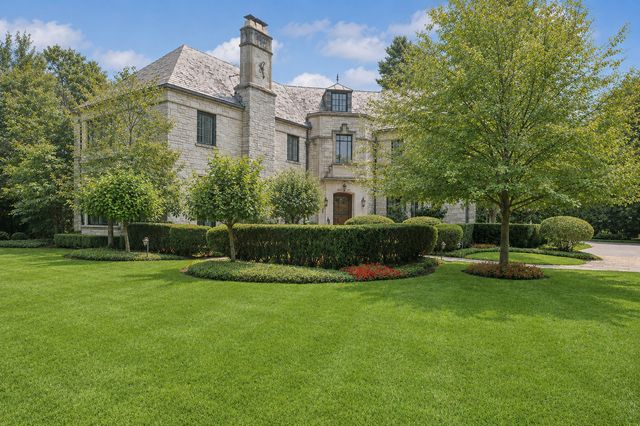 110 KENILWORTH Avenue, Kenilworth, IL 60043