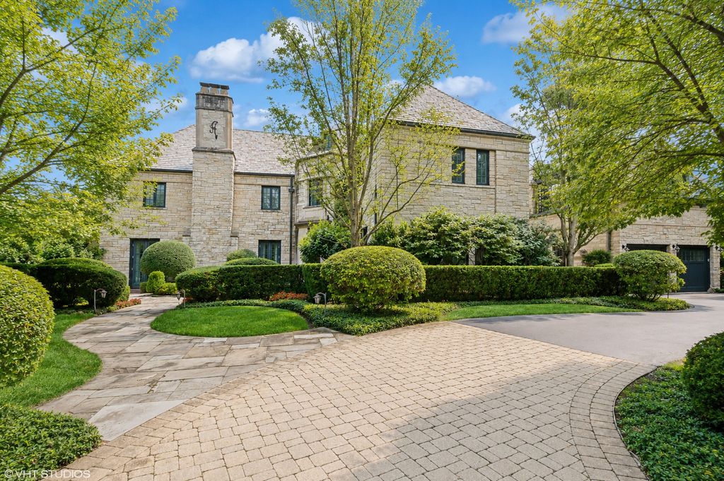 110 KENILWORTH Avenue, Kenilworth, IL 60043