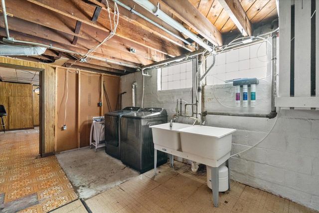 3909 N 25th STREET, Milwaukee, WI 53206