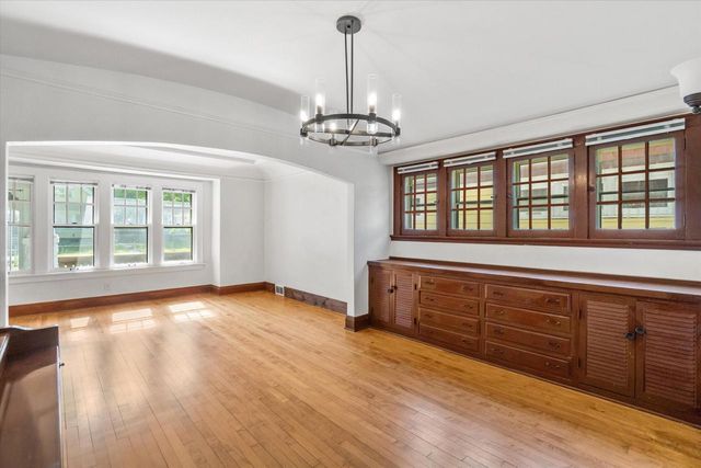 3909 N 25th STREET, Milwaukee, WI 53206