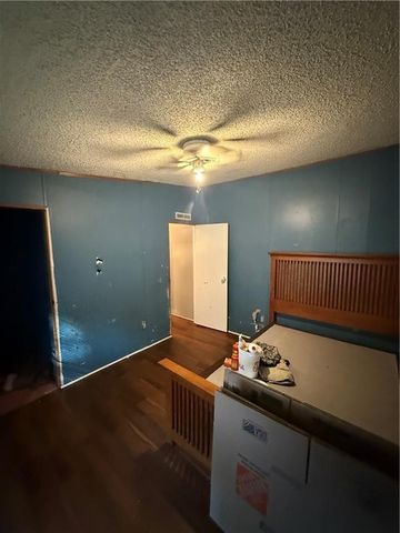 67 Forest Lake Circle Road, Pendergrass, GA 30567