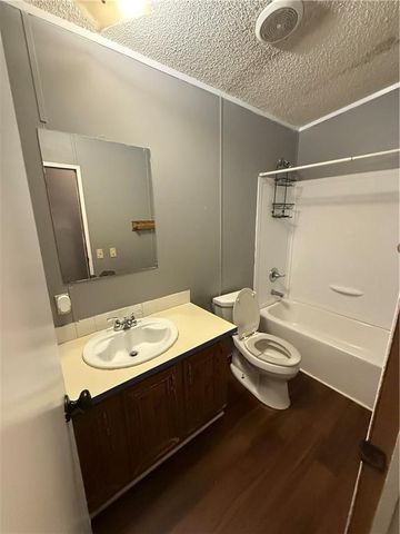 67 Forest Lake Circle Road, Pendergrass, GA 30567