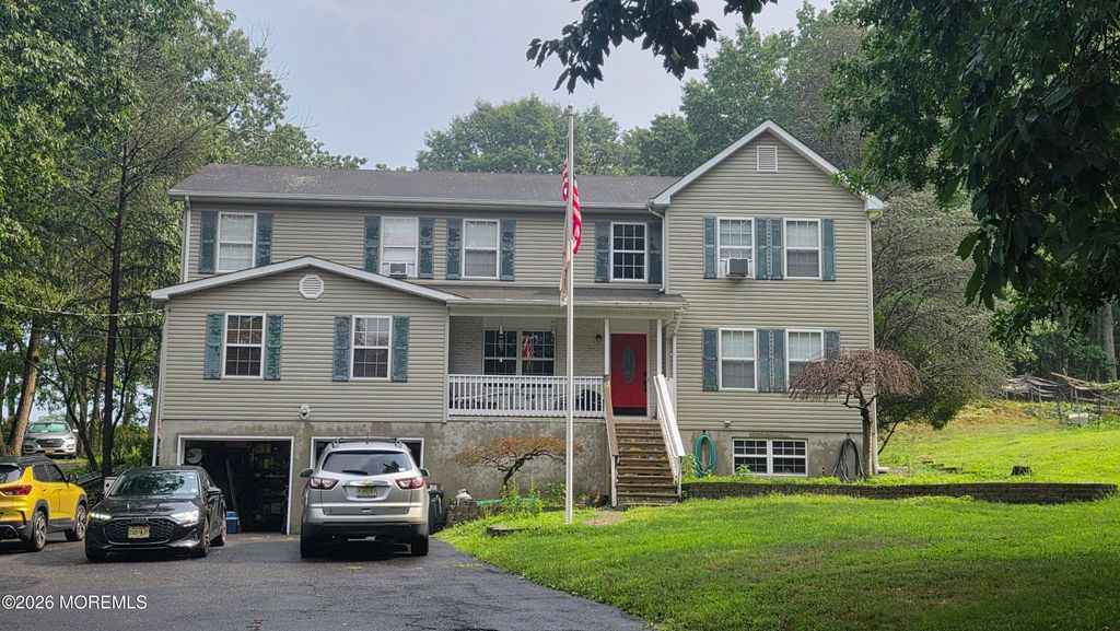 917 Bethel Church Road, Jackson, NJ 08527