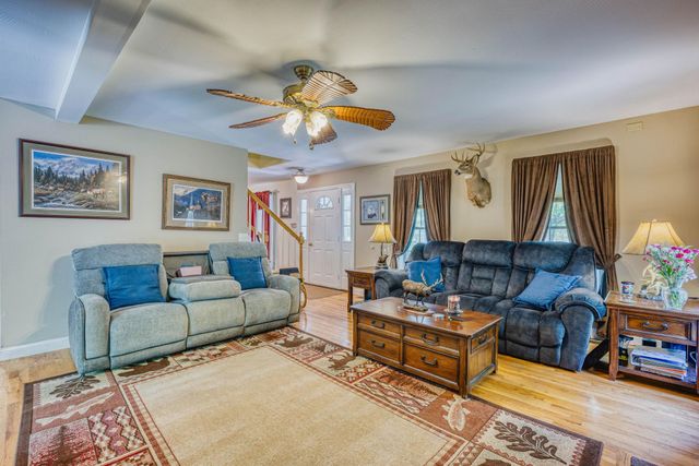 506 Sand Pit Road, Mason, NH 03048