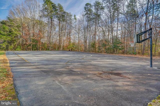 34 WINDWOOD COVES BLVD, Mineral, VA 23117