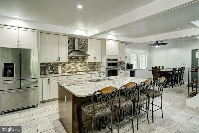 34 WINDWOOD COVES BLVD, Mineral, VA 23117