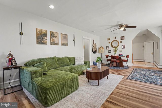 1 LINDENWOLD TER, Ambler, PA 19002