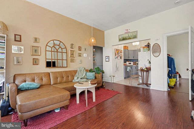 1 LINDENWOLD TER, Ambler, PA 19002
