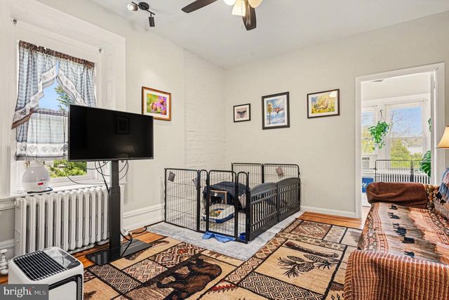 1 LINDENWOLD TER, Ambler, PA 19002