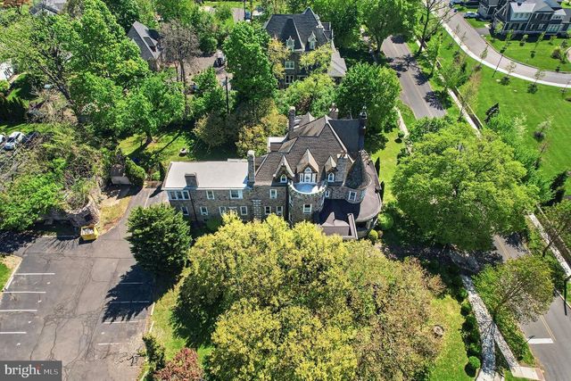 1 LINDENWOLD TER, Ambler, PA 19002
