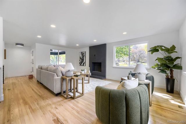 6101 E 3rd Avenue, Denver, CO 80220