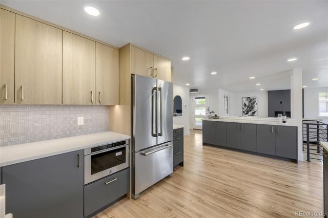 6101 E 3rd Avenue, Denver, CO 80220