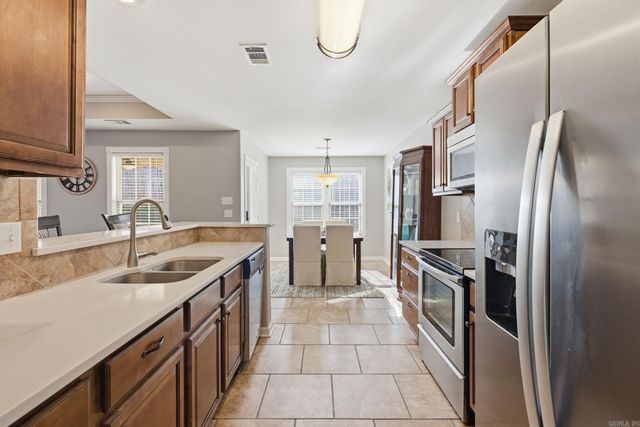 3318 Moss Creek Drive, Bryant, AR 72022