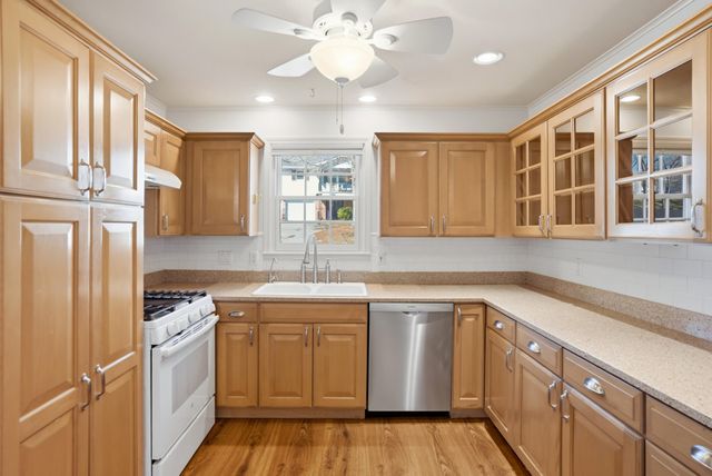 2023 PARKRIDGE CT, Columbia, MO 65203