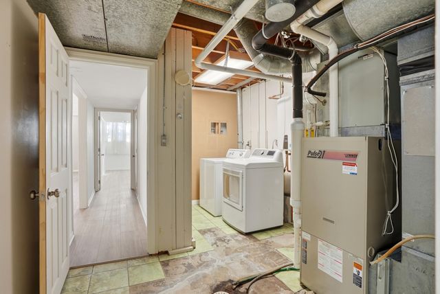 2023 PARKRIDGE CT, Columbia, MO 65203